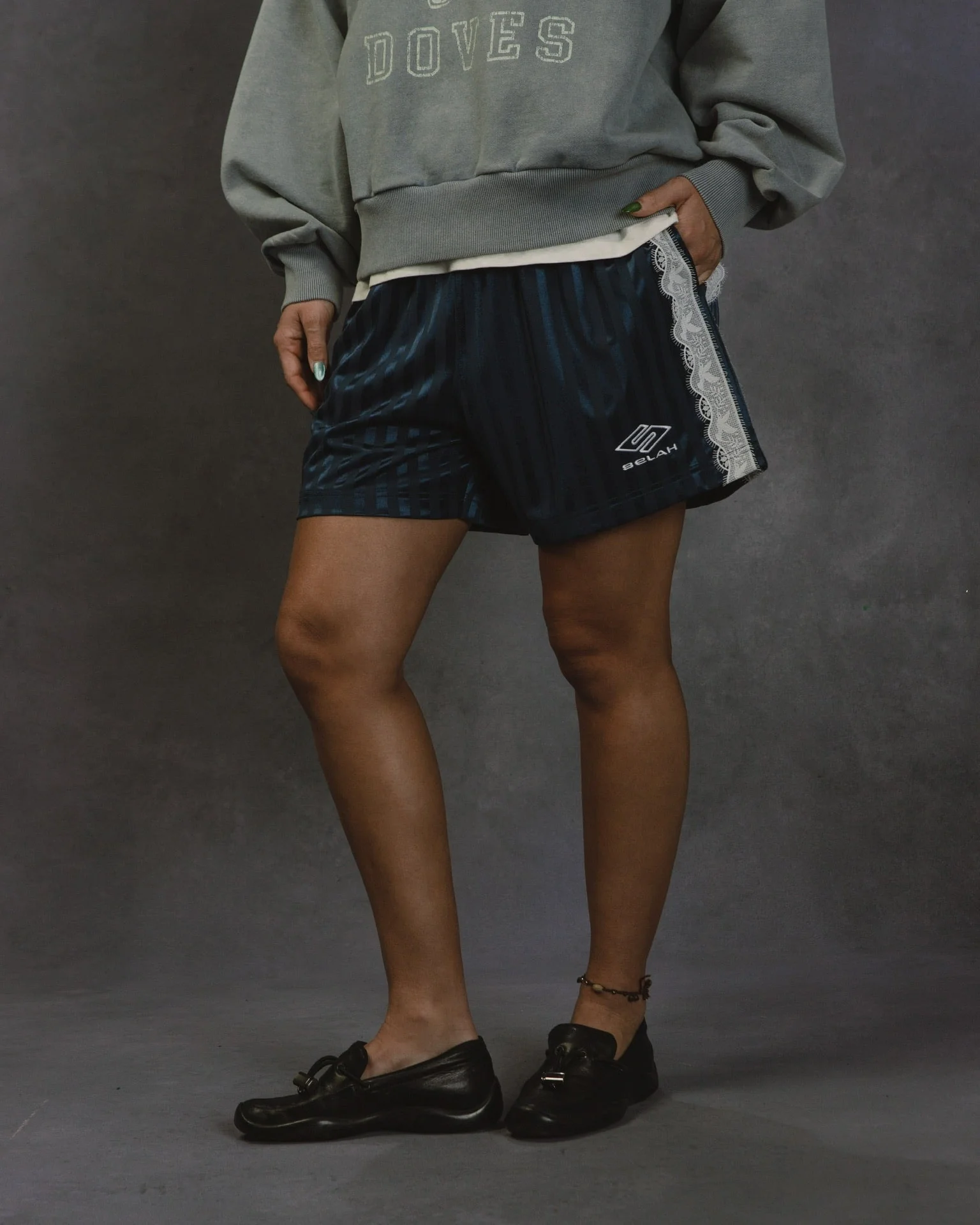 "ATHLETICA" LACE SOCCER SHORTS - Image 12