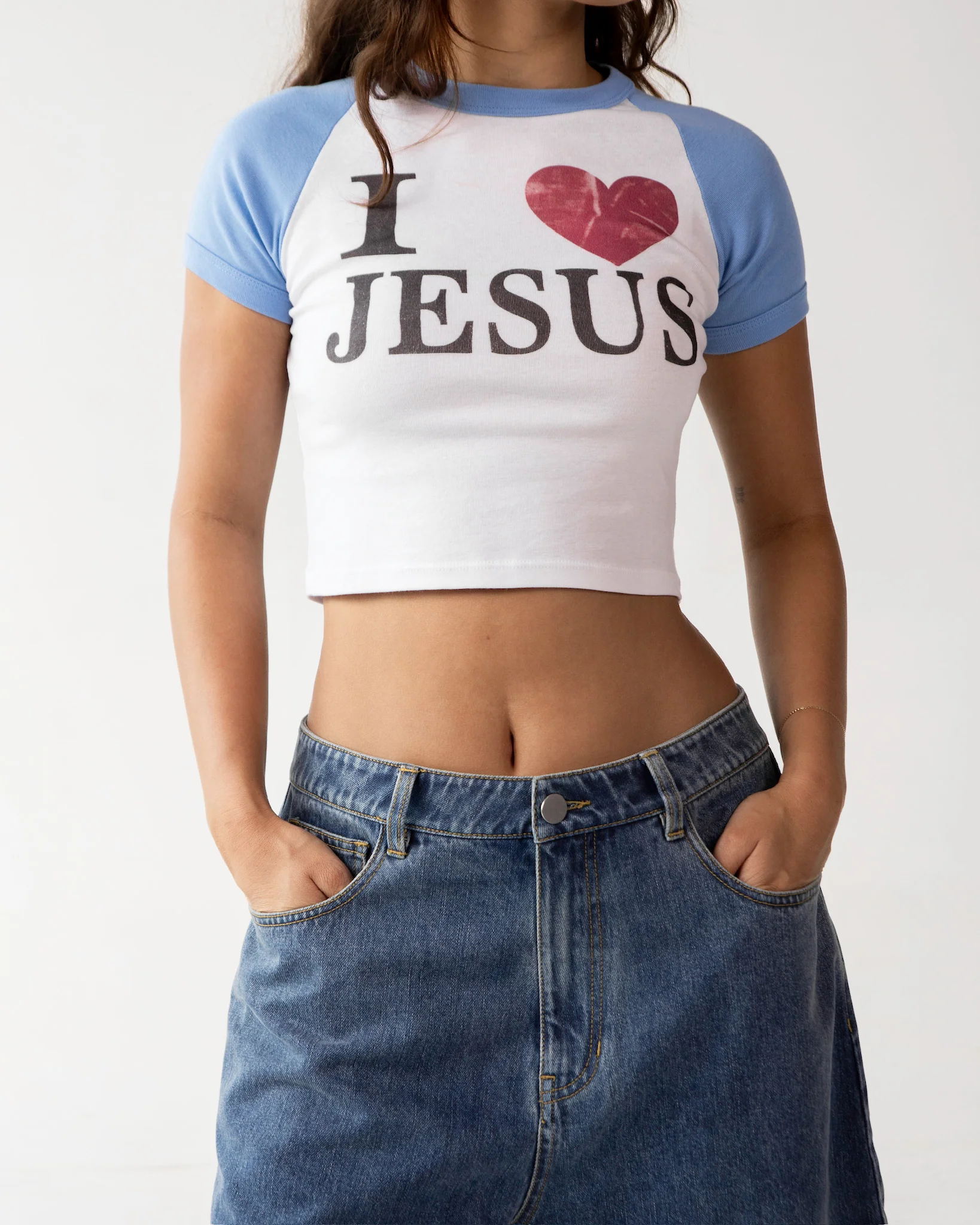 "I <3 JESUS" RAGLAN BABY TEE - Image 3