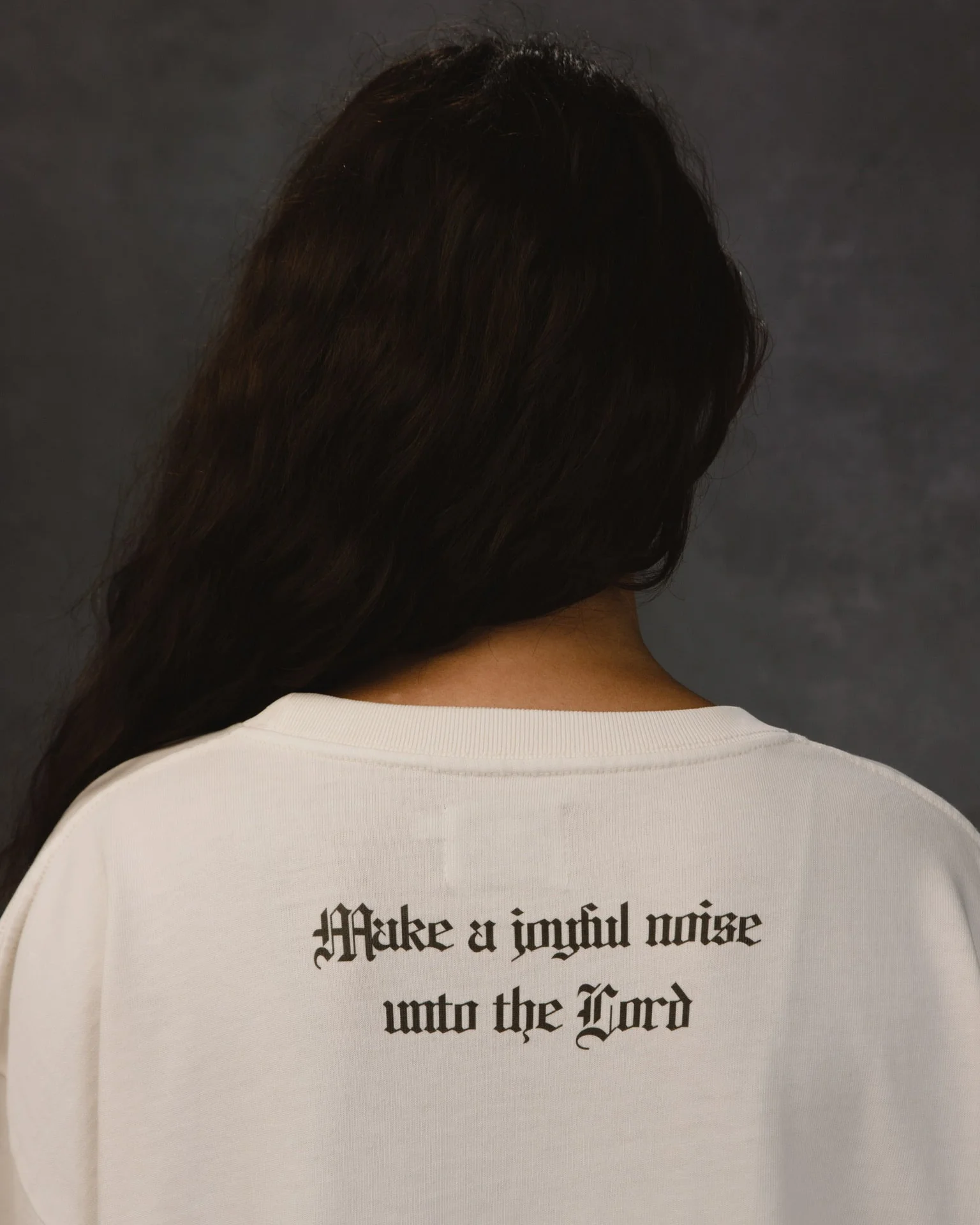 "JOYFUL NOISE" TEE - Image 4