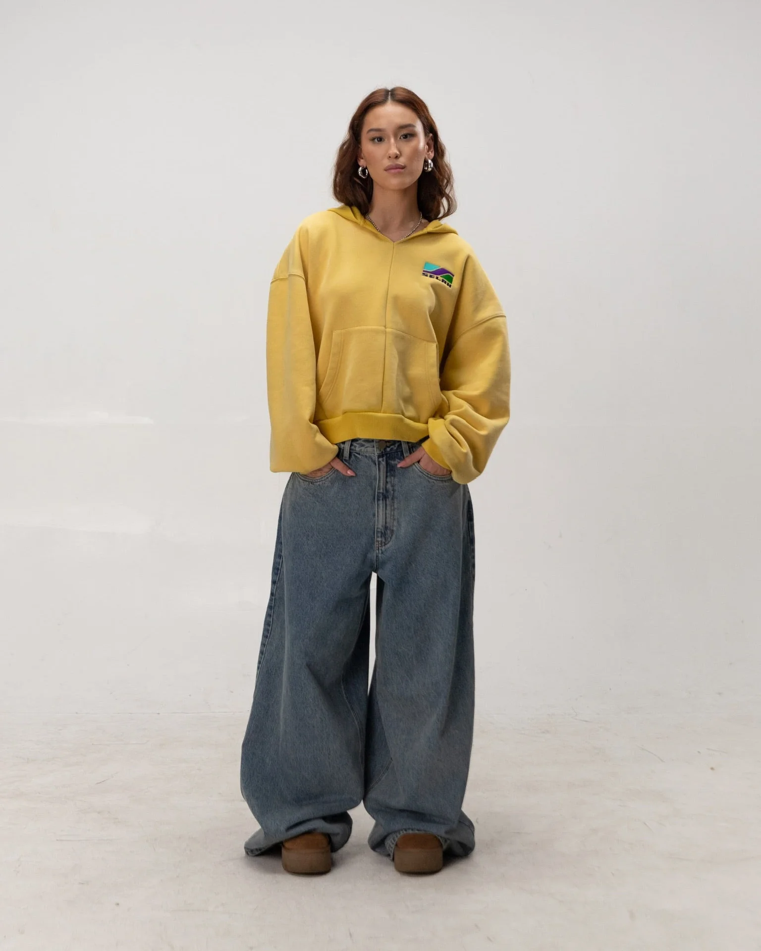 "TECH FIRM" MIDDLE STITCH HOODIE - Image 2