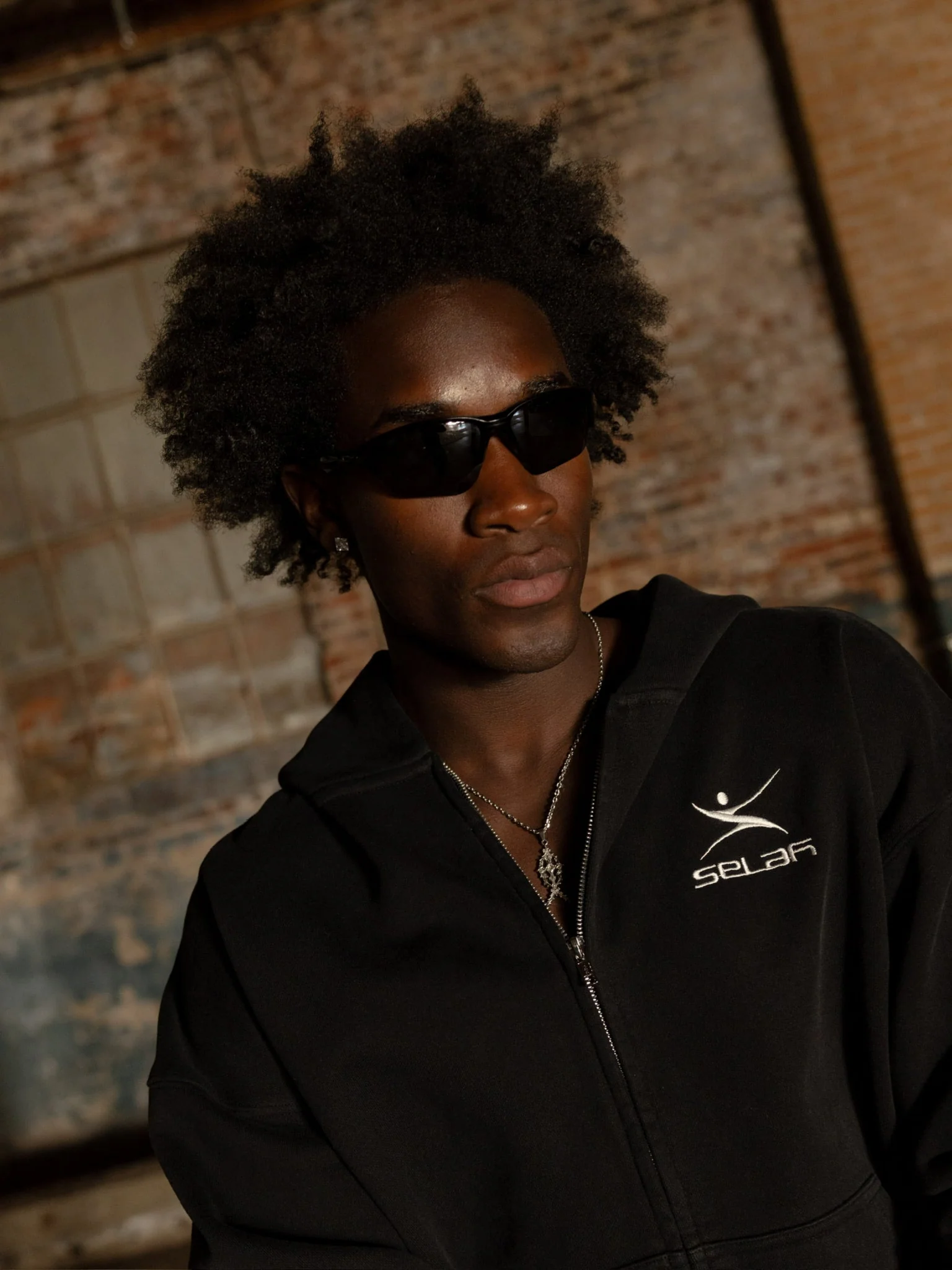 "SELAH SPORT" ZIP HOODIE - Image 3
