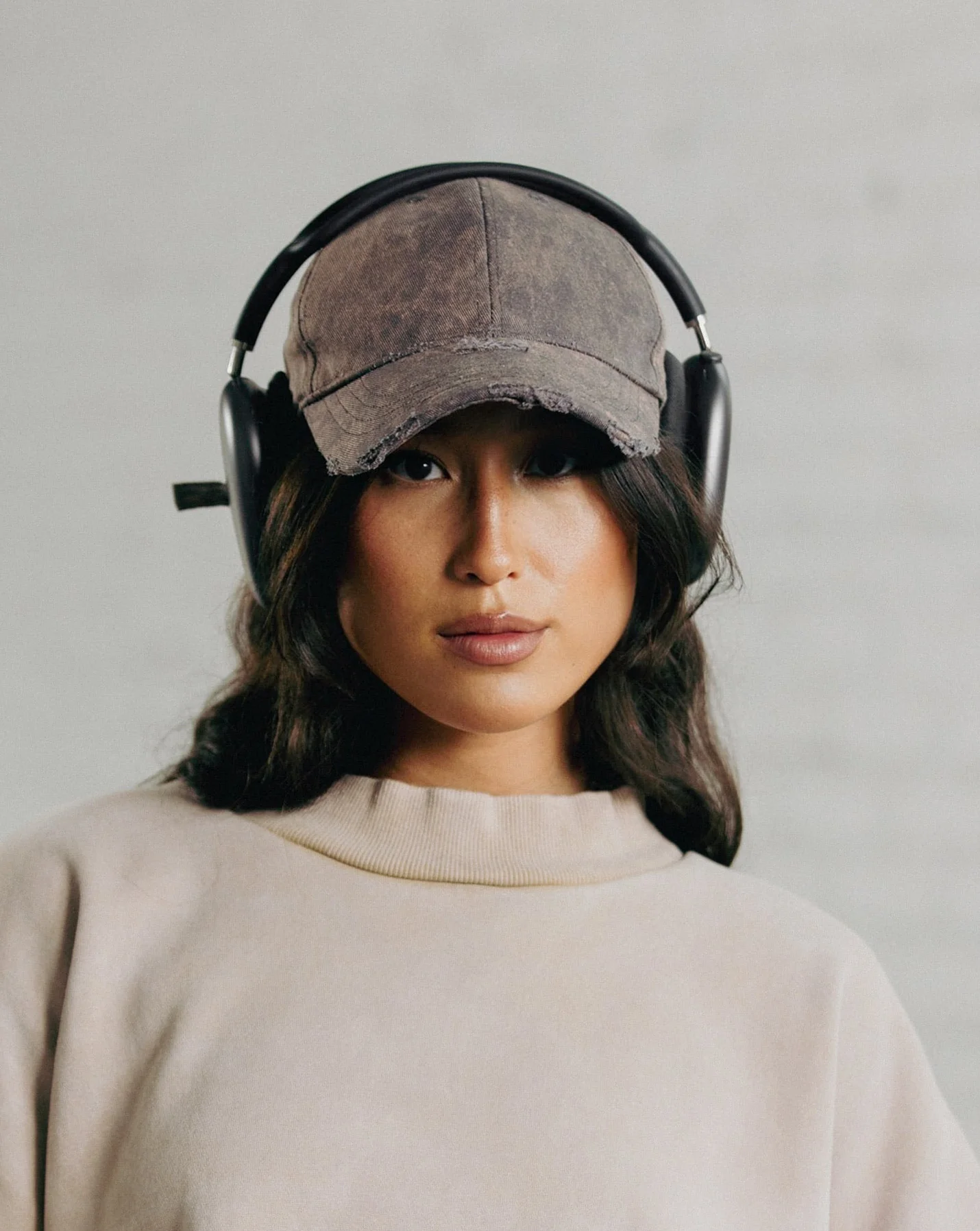 "STONE" DISTRESSED DAD HAT - Image 2